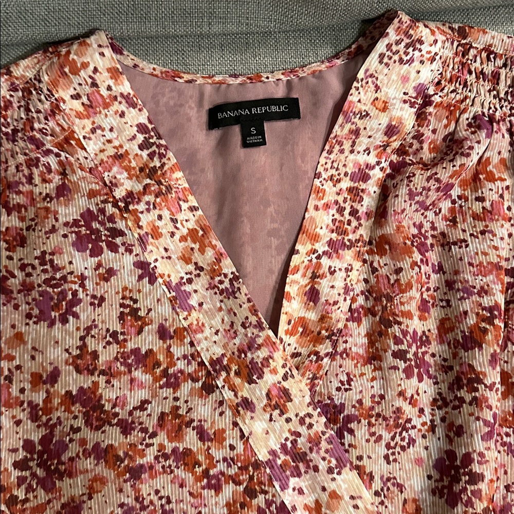 Banana Republic Floral Wrap Blouse - Pink and Red - Picture 2 of 13
